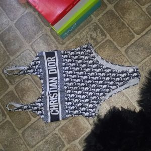 Designer 1piece 🩱